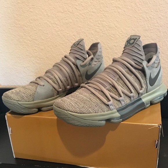 Sneakerhead: Part of my collection - Picture 5 of 8